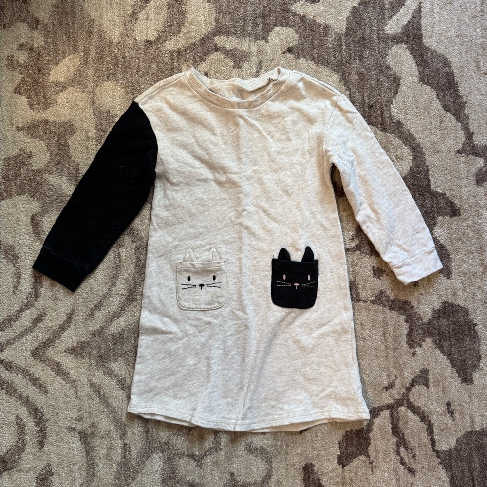 GAP Long Sleeve Kids Dress with Cat Pocket Accents - Light Gray & Black